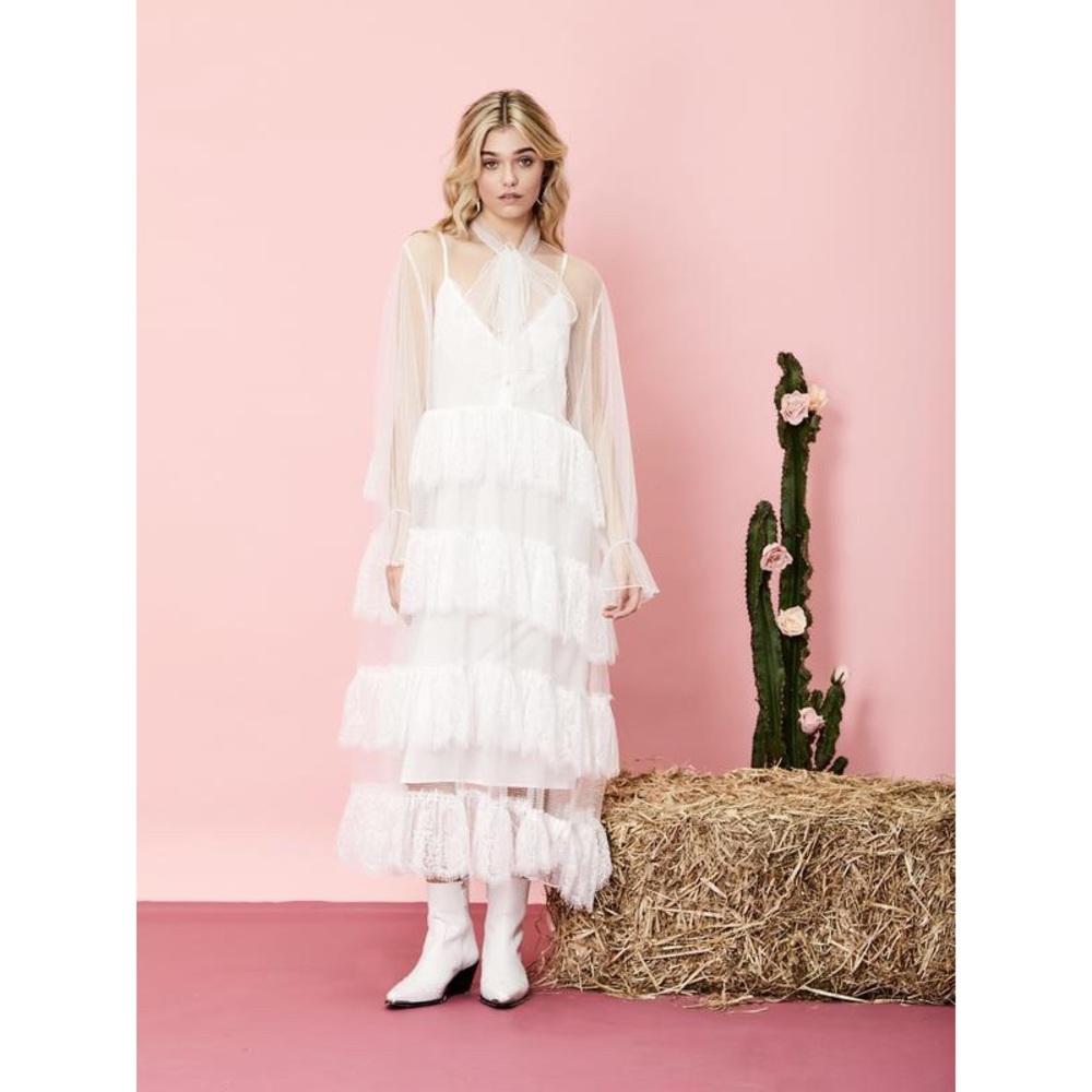 Lady Texas lace maxi dress
